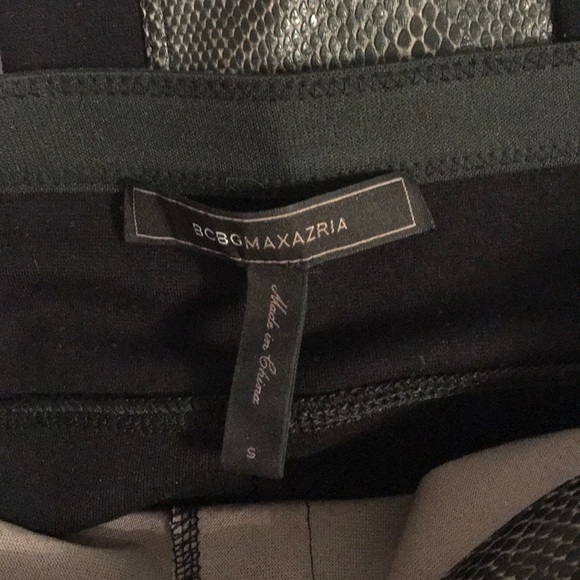 New BCBG Maxaria snakeskin pants - Picture 4 of 4